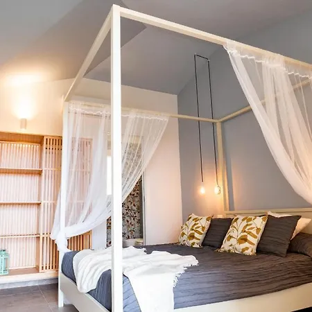 فندق مبيت وإفطار Sole Mare Luna Lu Lioni