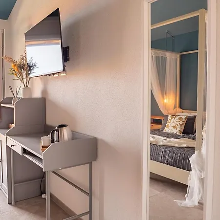 Sole Mare Luna Bed & Breakfast