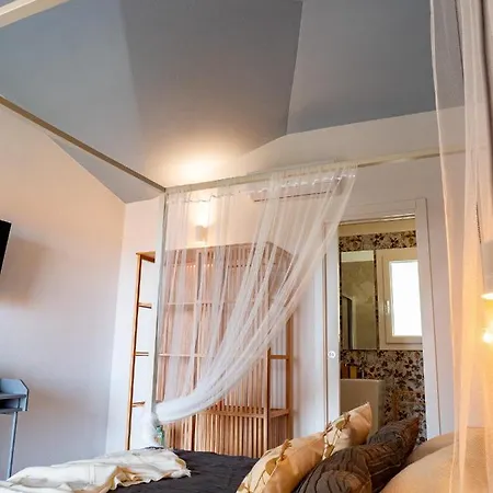 Sole Mare Luna Lu Lioni